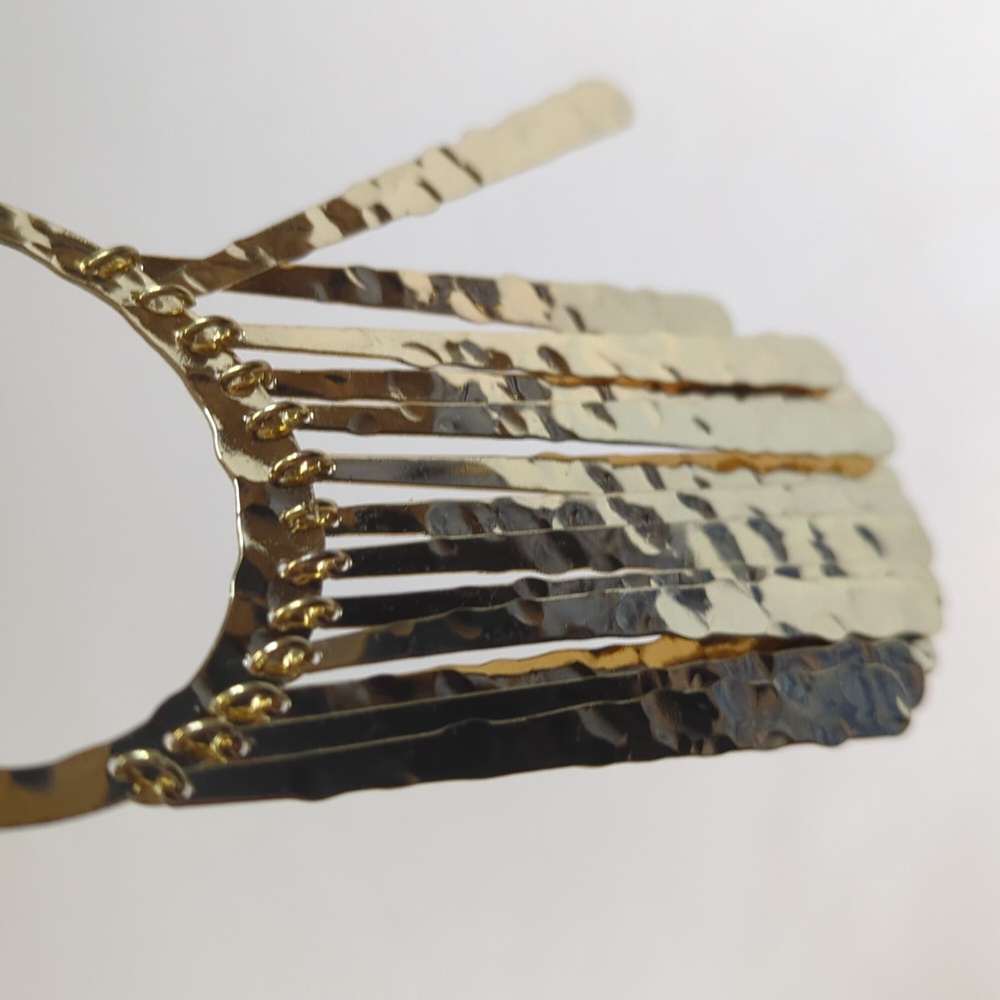 Chicos Pendant Necklace & Earrings Set Gold Tone hammered Metal interlocking - Picture 7 of 10